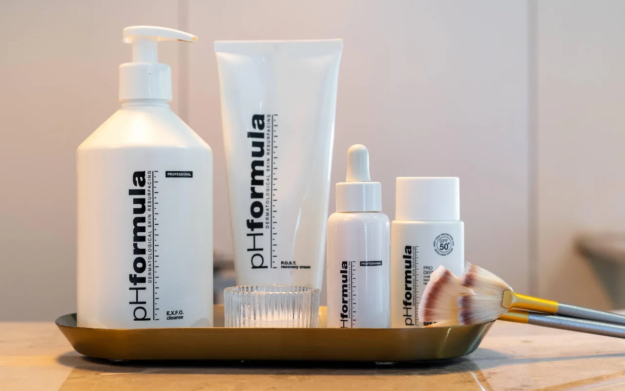 Hochwertige Hautpflege-Produkte für Gesichtsbehandlungen
